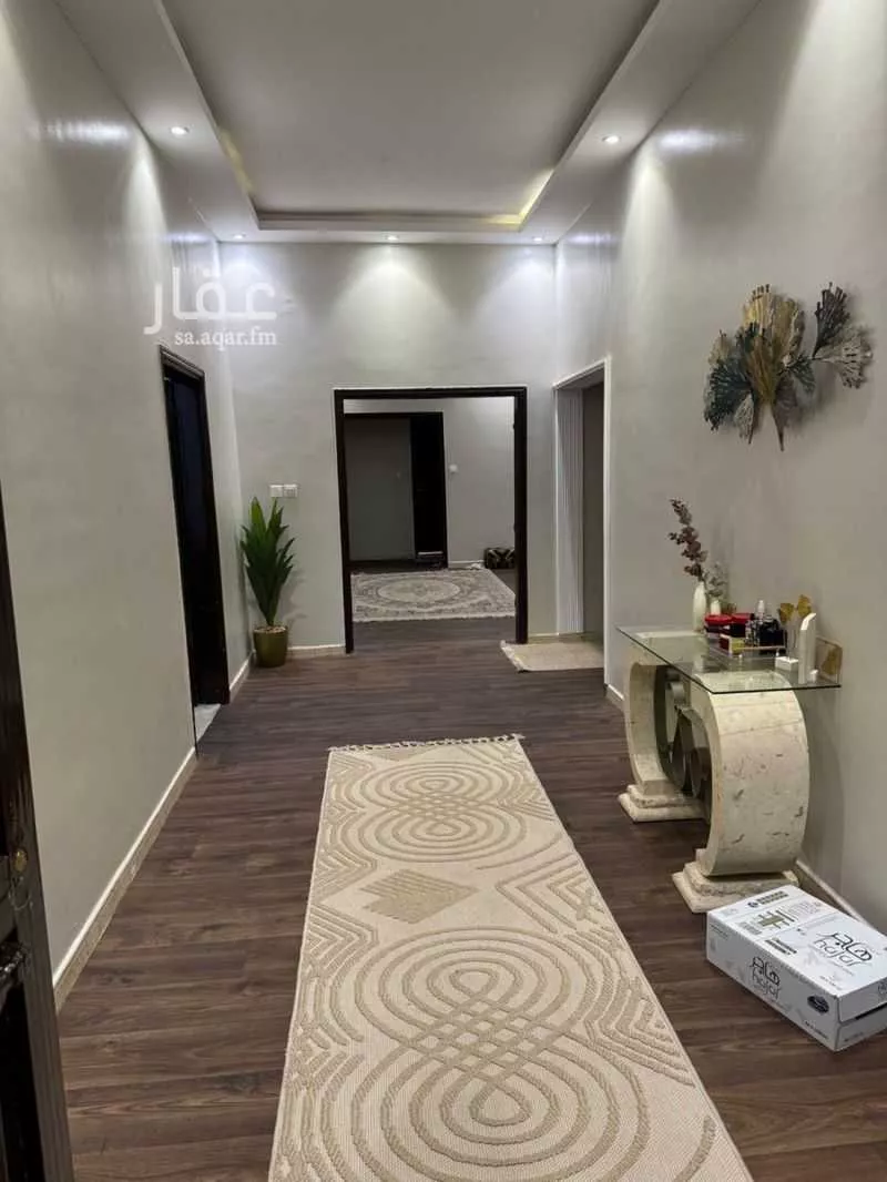 9 bedroom apartment in Al Aziziyah 2