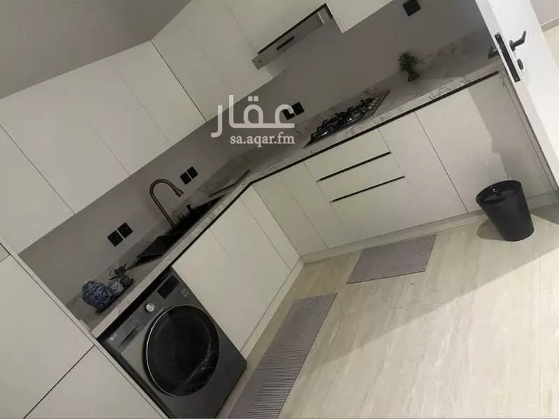 2 bedroom apartment in Al Malqa 6