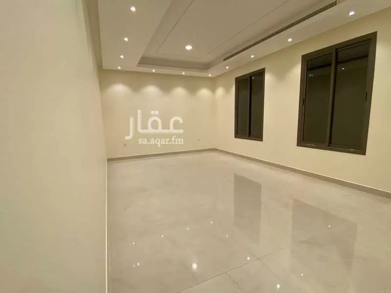 فيلا 8 غرف في الروضة 11