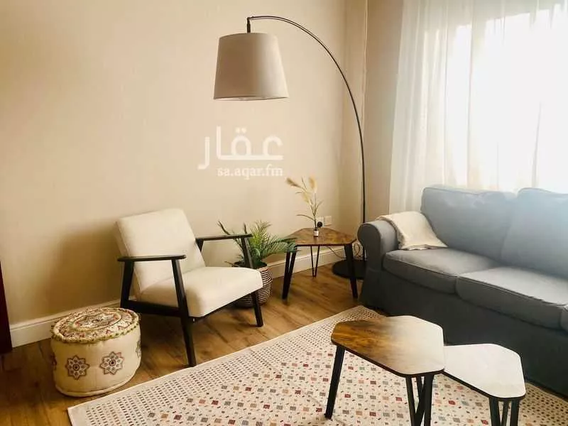 شقة 3 غرف في الحمرا 2