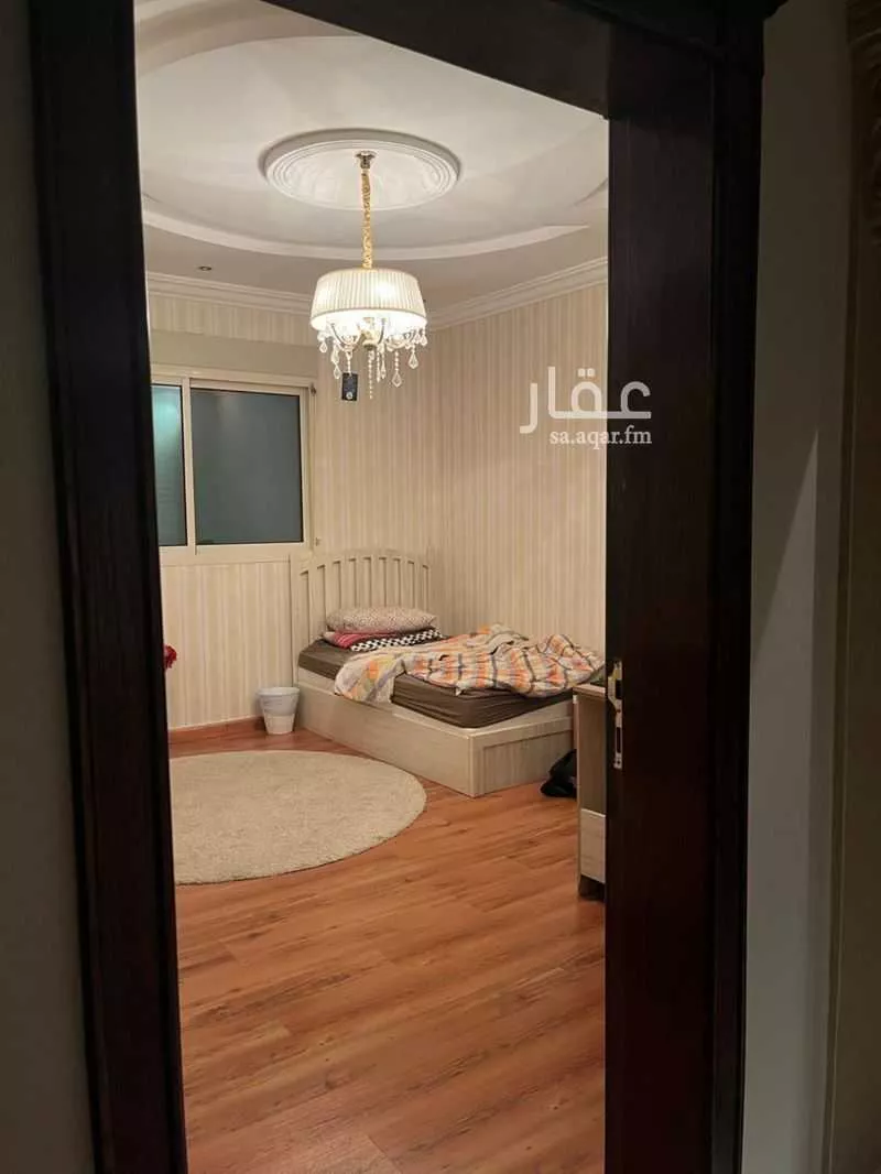 فيلا 11 غرف في الفلاح 2