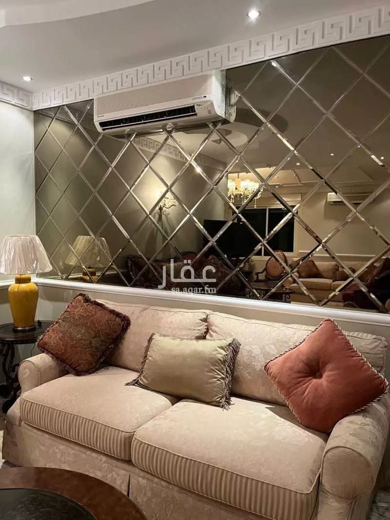 فيلا 11 غرف في الفلاح 3