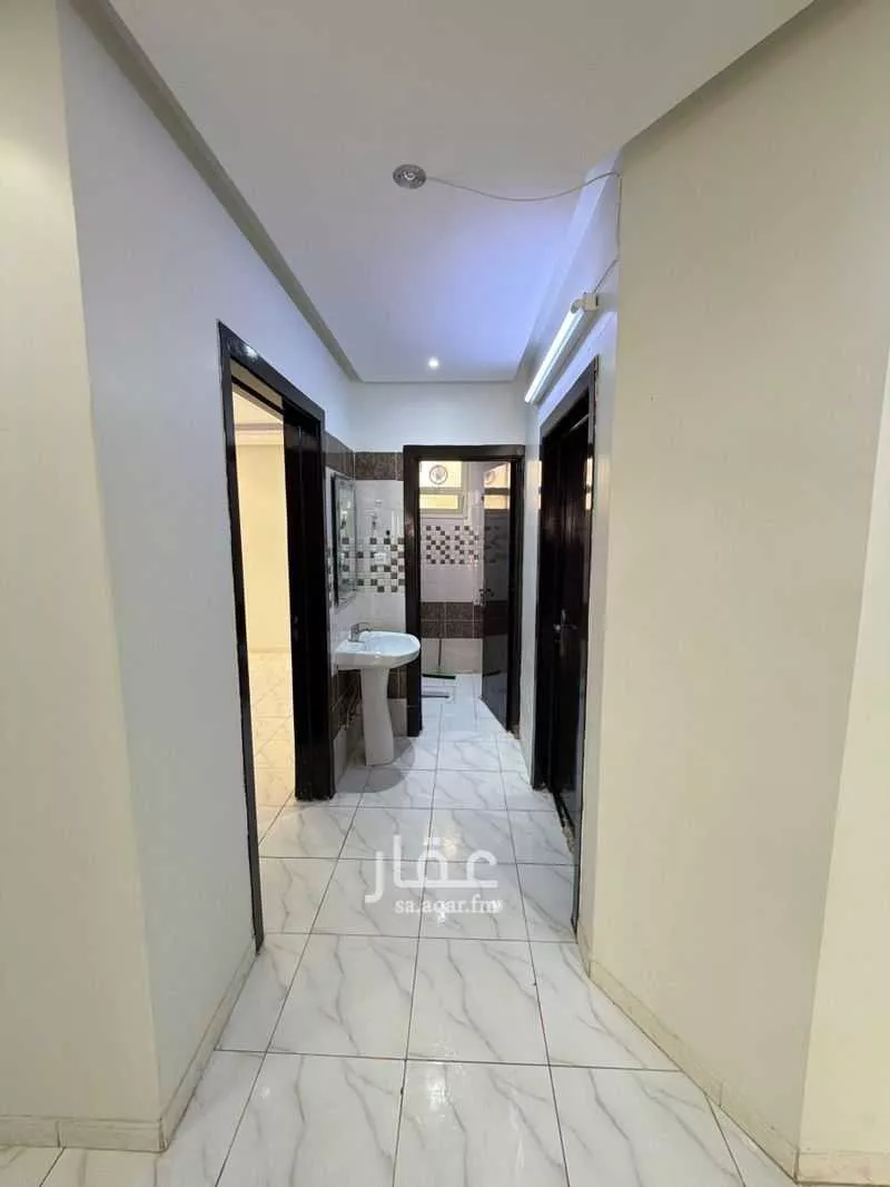 3 bedroom floor in Al Yarmouk 3