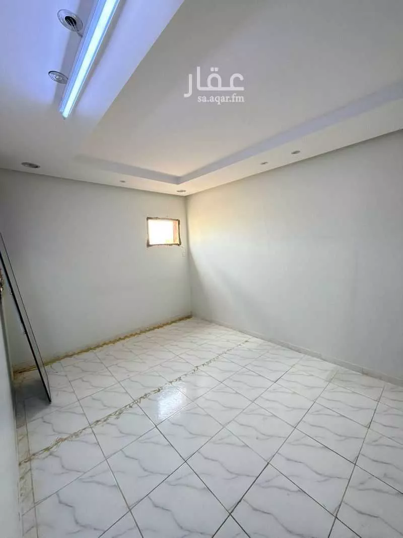 3 bedroom floor in Al Yarmouk 5