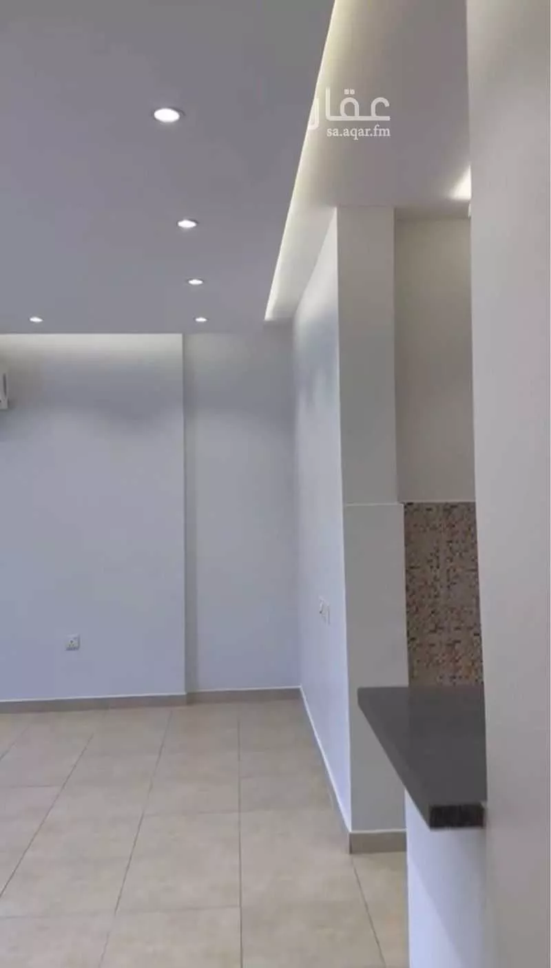 شقة 2 غرف في العليا 4