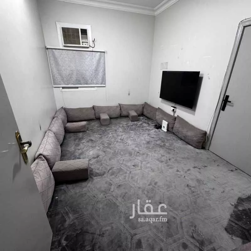 شقة 2 غرف في الخليج 5