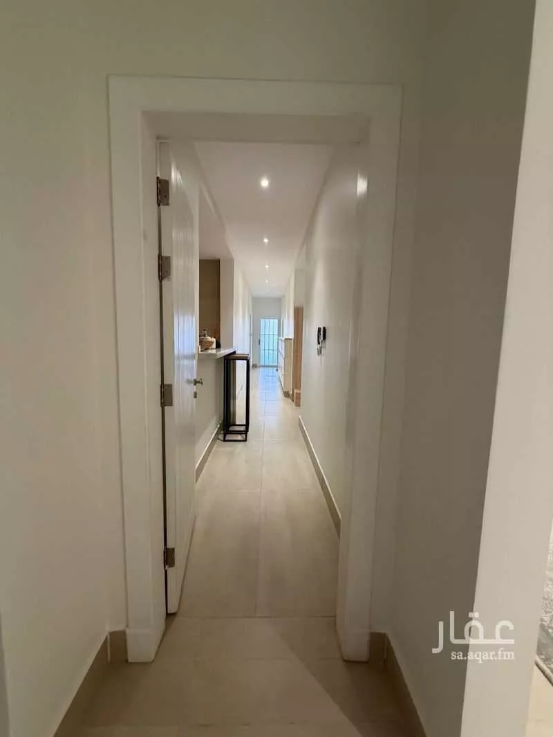 3 bedroom apartment in Al Yasmin 2