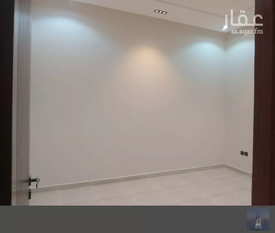 فيلا 5 غرف في طويق 12