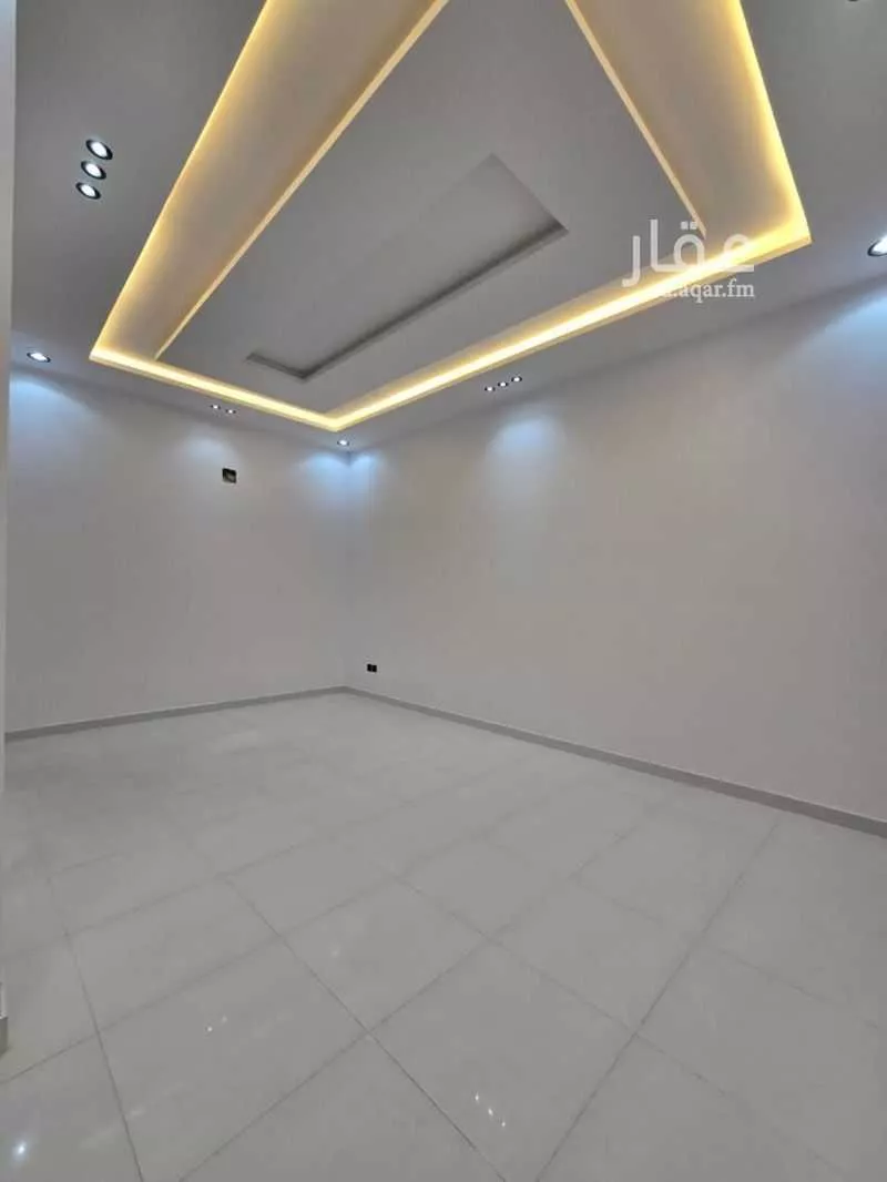 6 bedroom villa in Al Janadriyah 21