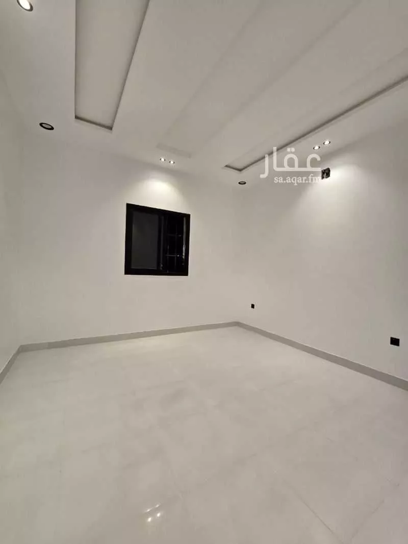 6 bedroom villa in Al Janadriyah 4