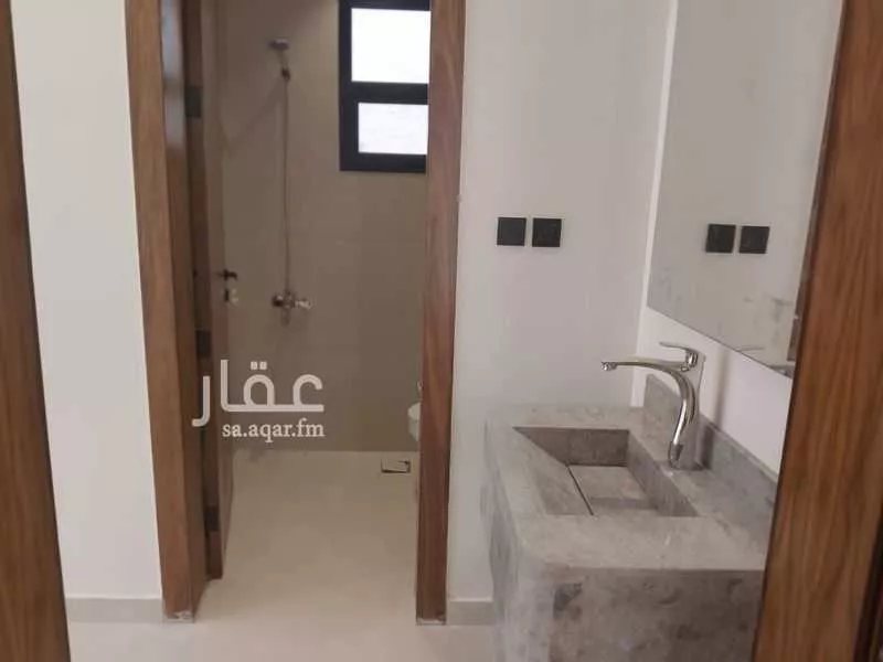 5 bedroom villa in Okaz 11