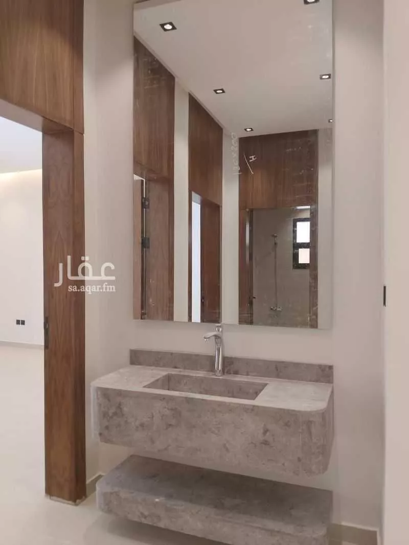 5 bedroom villa in Okaz 13
