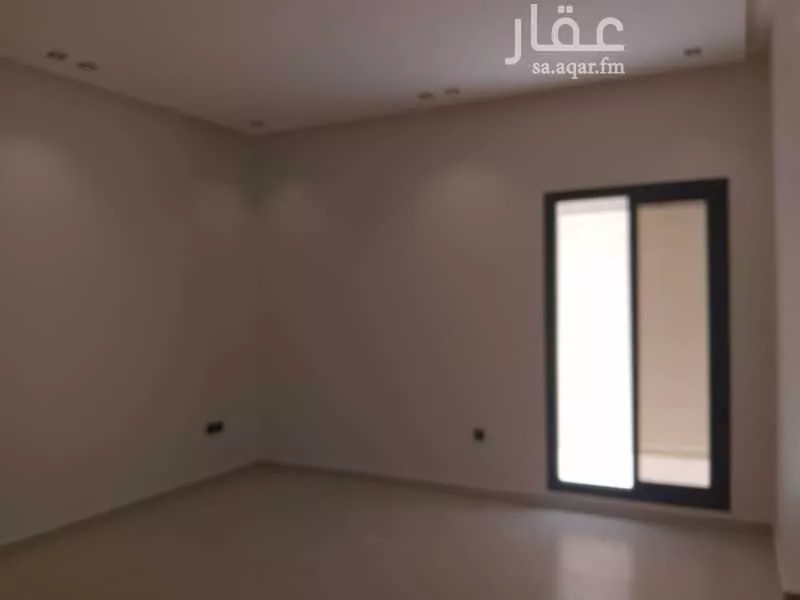 5 bedroom villa in Okaz 7