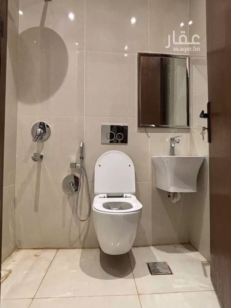 4 bedroom apartment in Al Yarmouk 2
