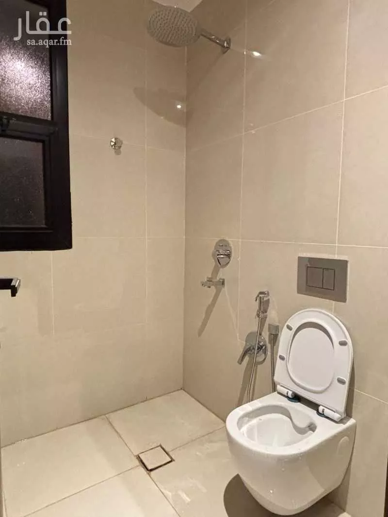 4 bedroom apartment in Al Yarmouk 5