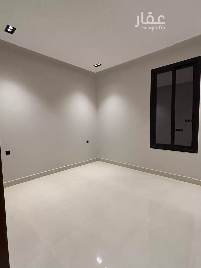 4 bedroom apartment in Al Yarmouk 7