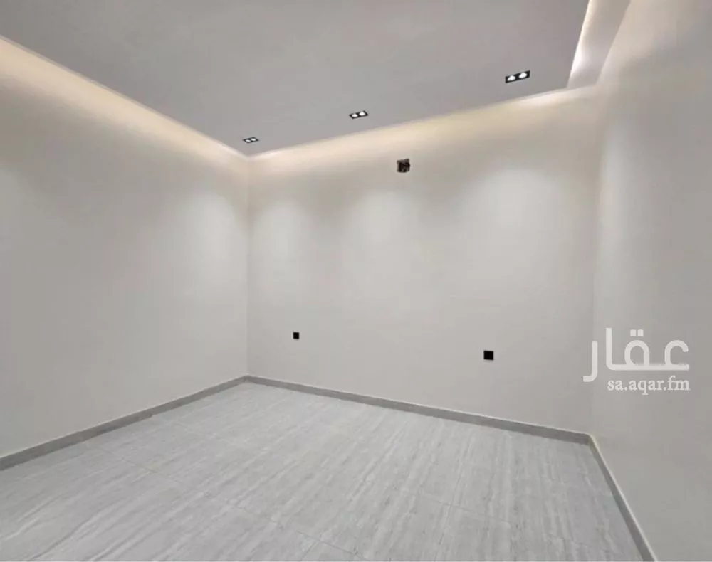 4 bedroom floor in Badr 2