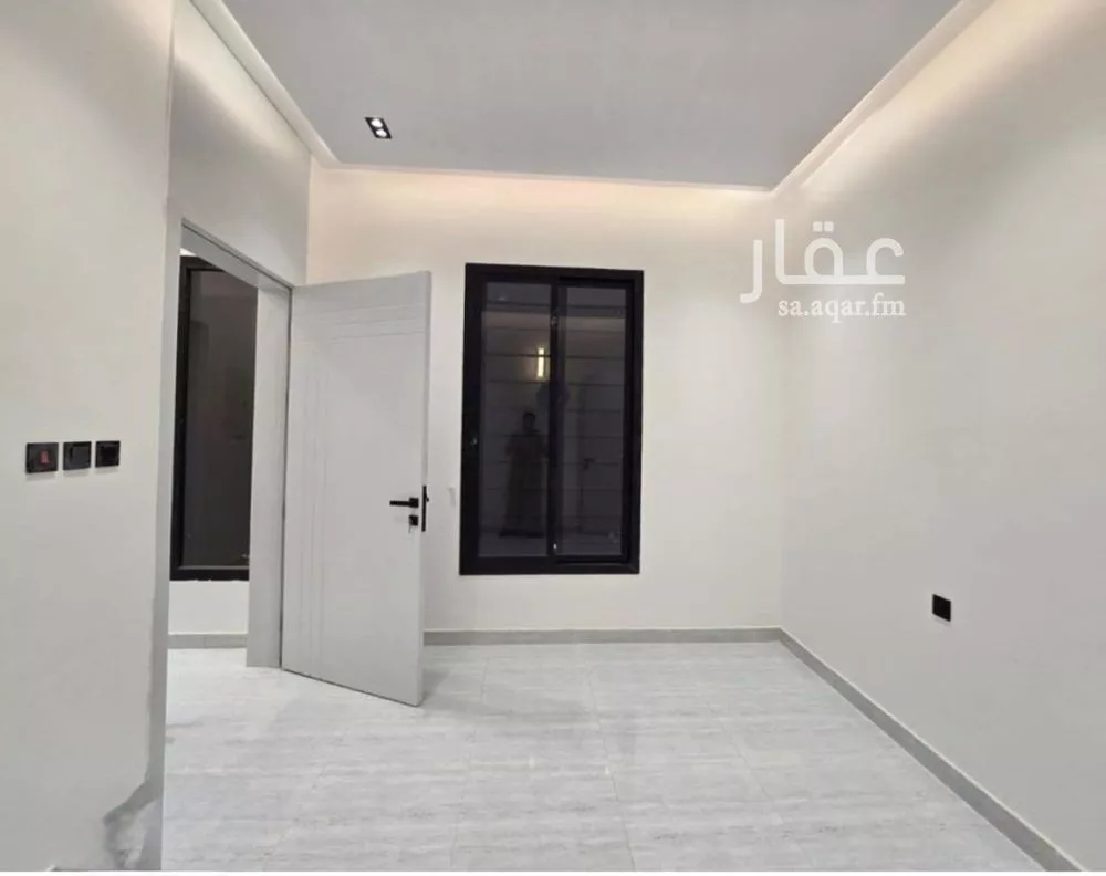 4 bedroom floor in Badr 4