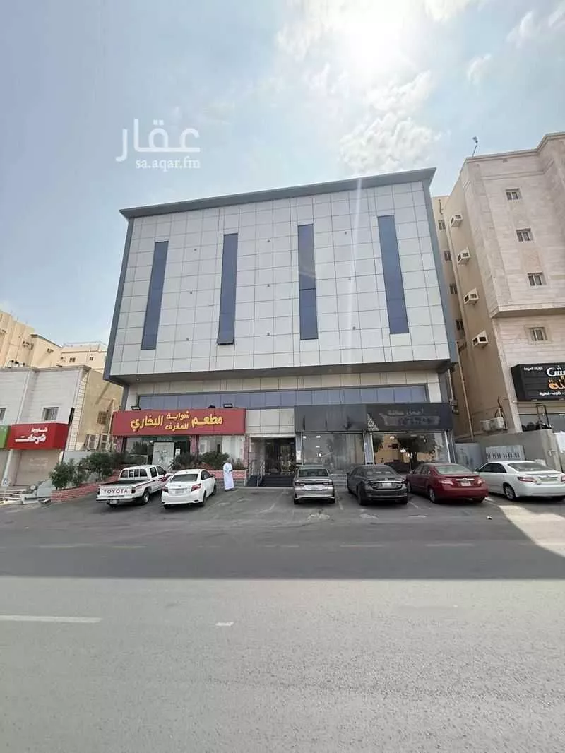 محل 350 م² في الشوقية 3
