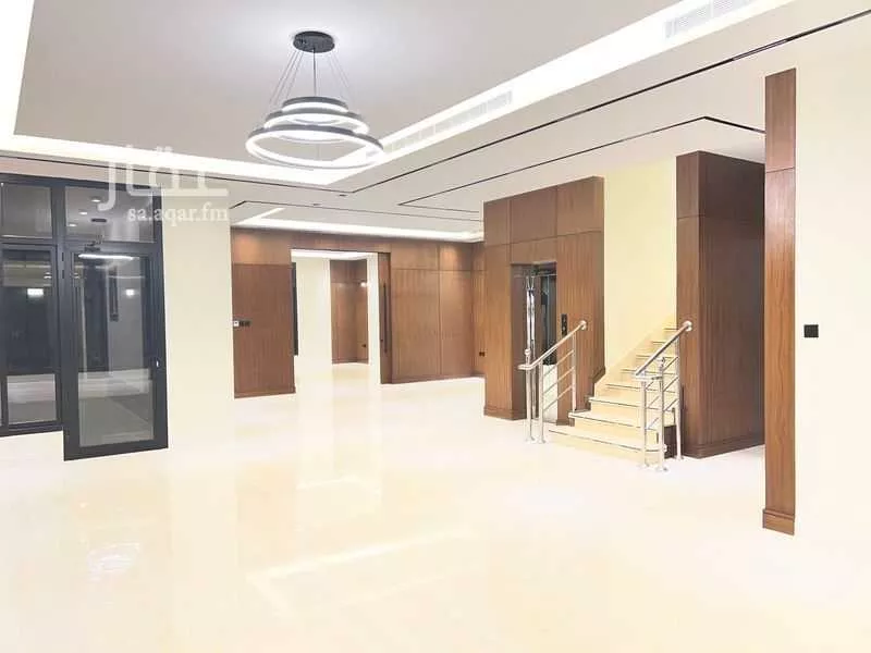 5 bedroom villa in Al Narjis 7