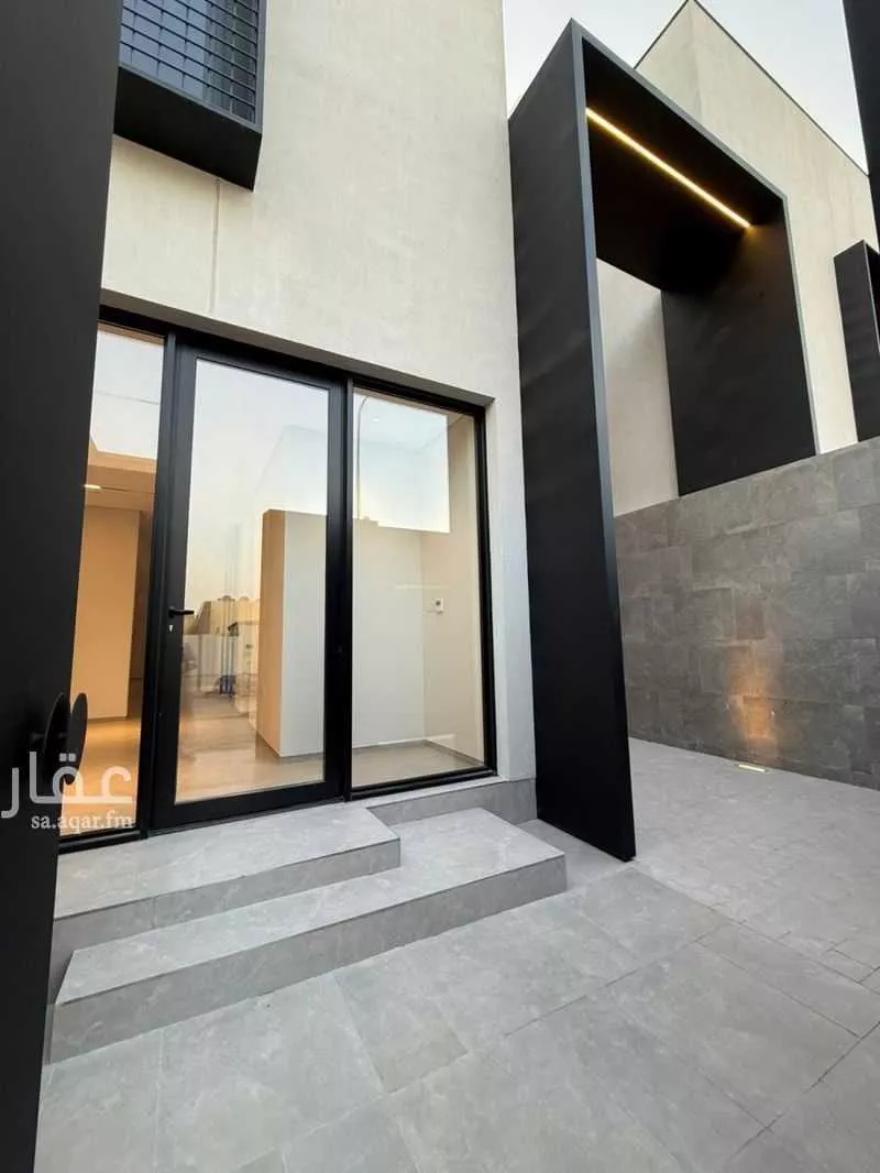 4 bedroom villa in Al Aridh 5
