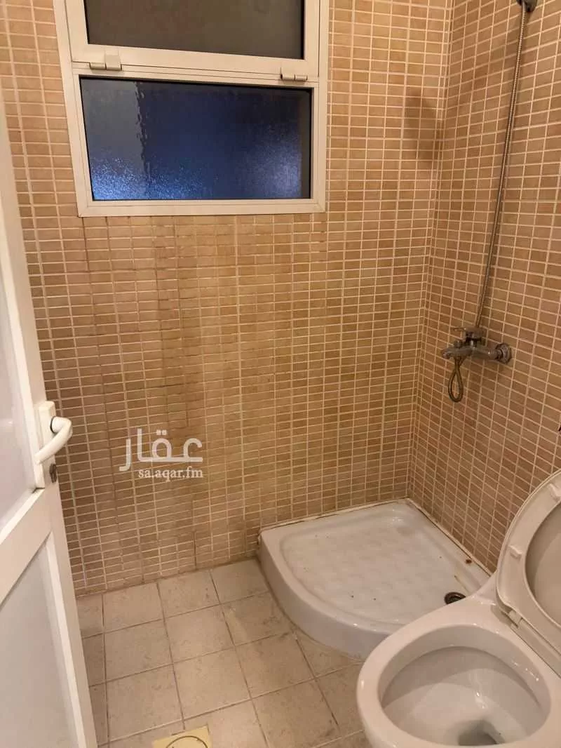 شقة 4 غرف في تهامة 19