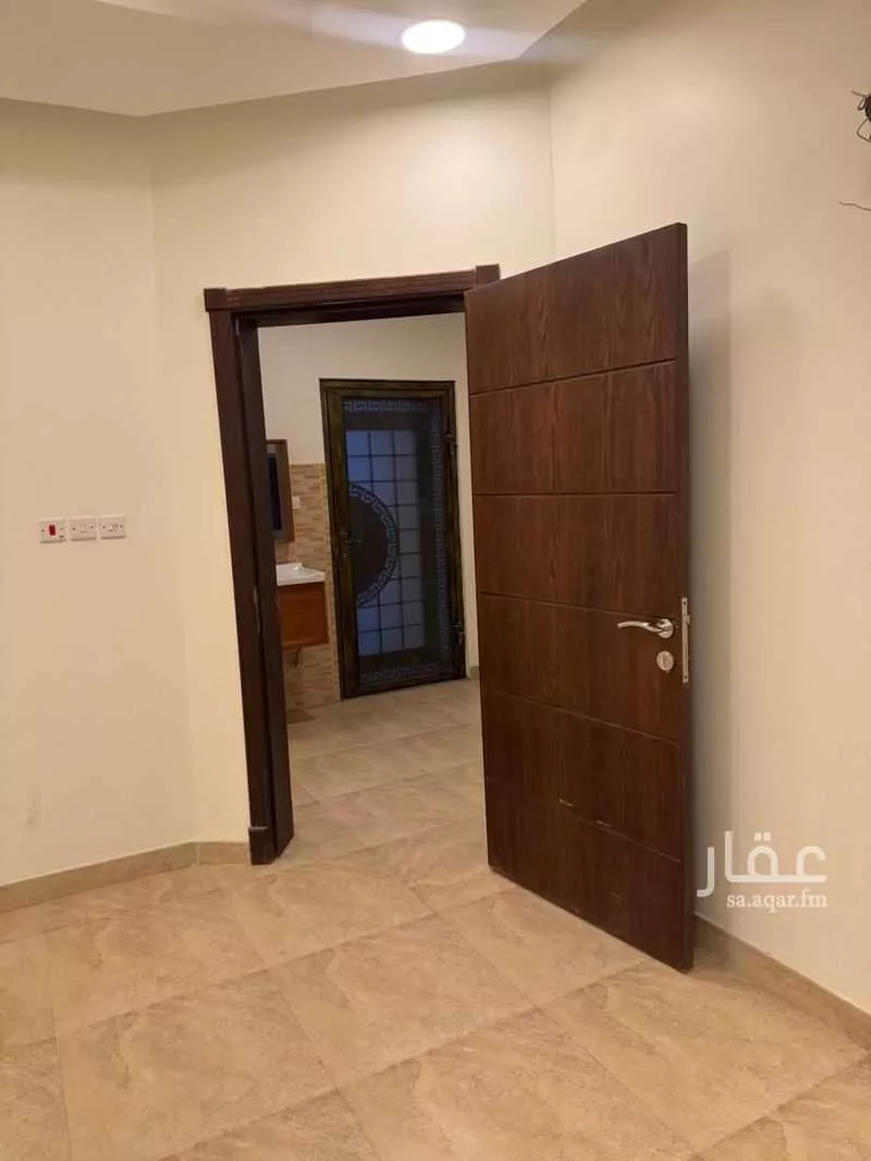 شقة 4 غرف في تهامة 7