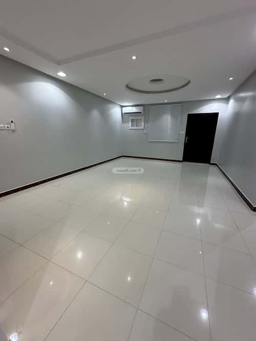 5 bedroom villa in Dhahrat Laban, Riyadh 20