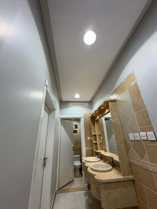 5 bedroom villa in Dhahrat Laban, Riyadh 17