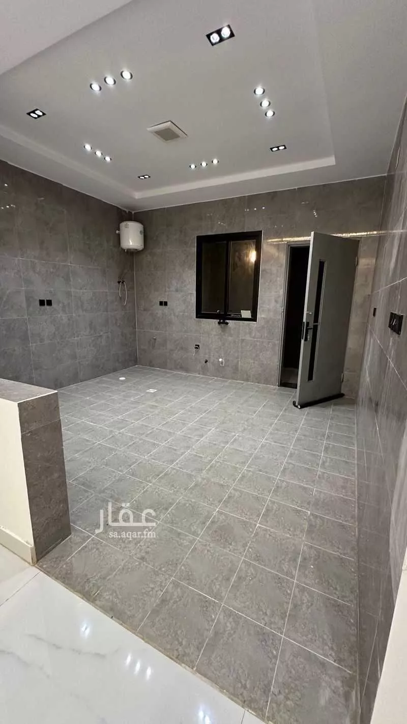 3 bedroom floor in Al Rimal 6