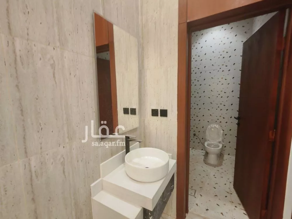 فيلا 5 غرف في طويق 11