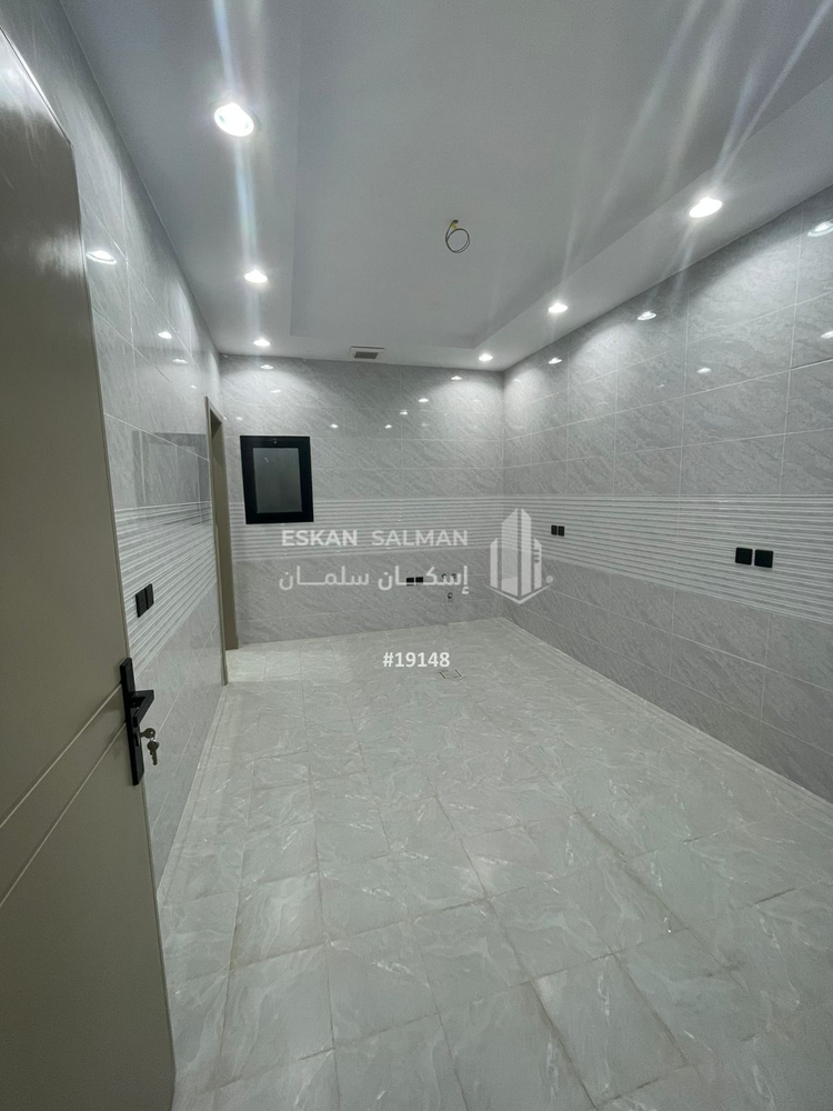 4 bedroom apartment in Al Nuzhah, Jeddah 4