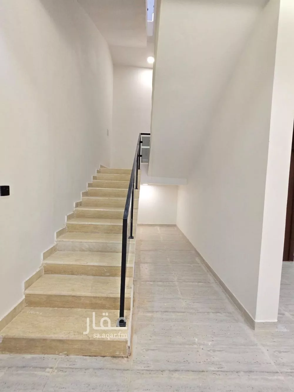 5 bedroom villa in Tuwaiq 13