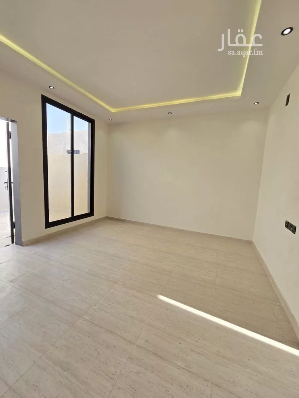 5 bedroom villa in Tuwaiq 17