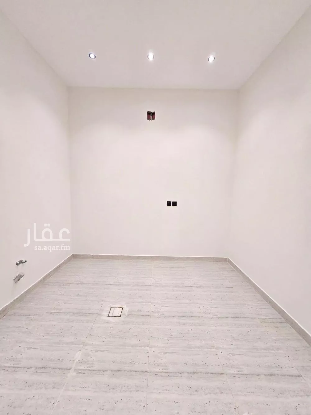 5 bedroom villa in Tuwaiq 4