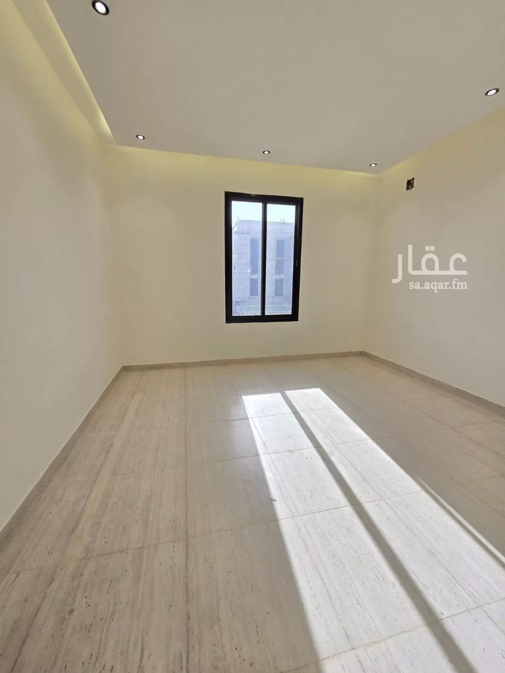 5 bedroom villa in Tuwaiq 10