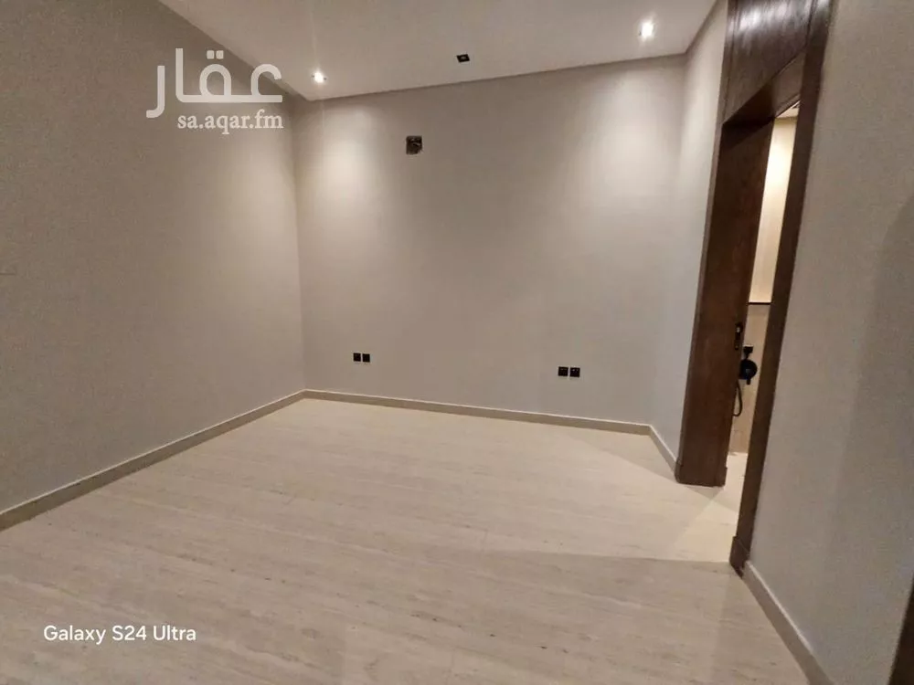 5 bedroom villa in As Suwaidi, Riyadh 18
