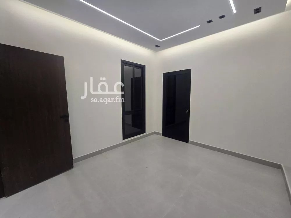 6 bedroom villa in Dhahrat Laban 15