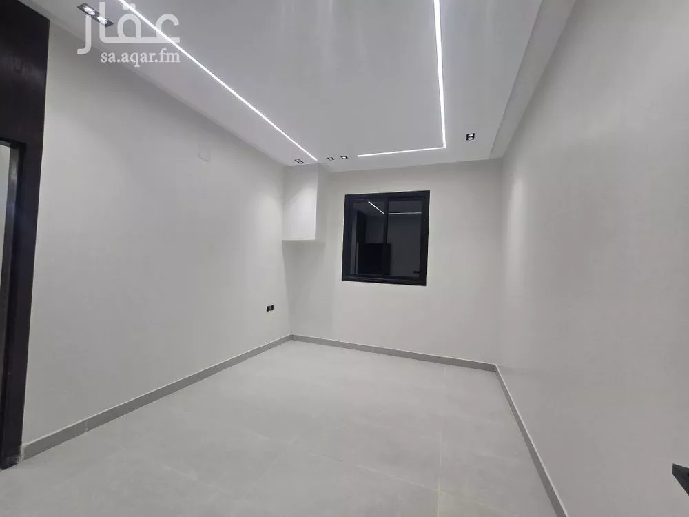 6 bedroom villa in Dhahrat Laban 19