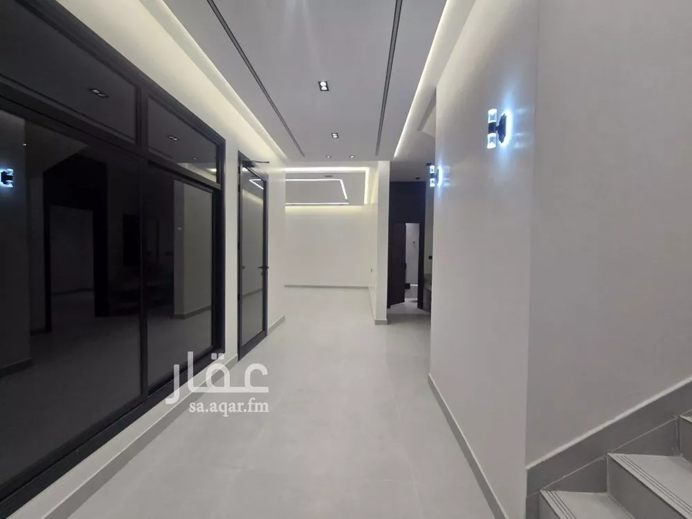 6 bedroom villa in Dhahrat Laban 3