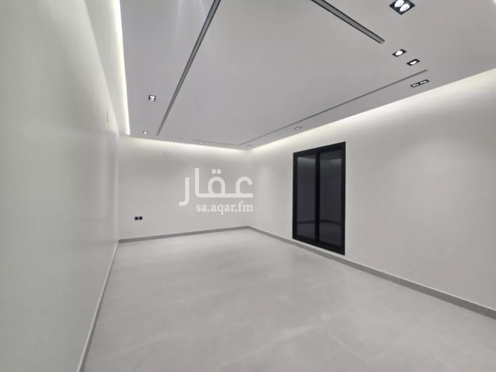 6 bedroom villa in Dhahrat Laban 4