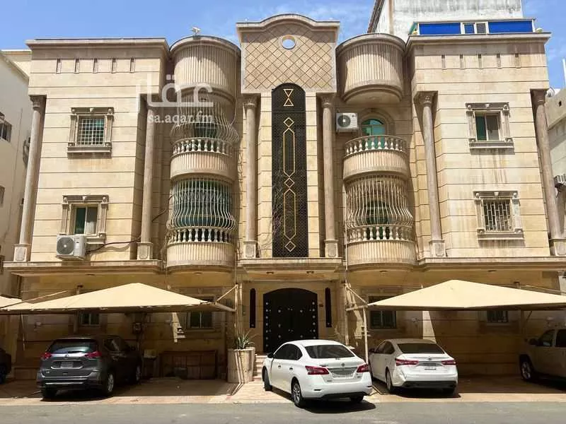 4 bedroom apartment in Al Marwa 4