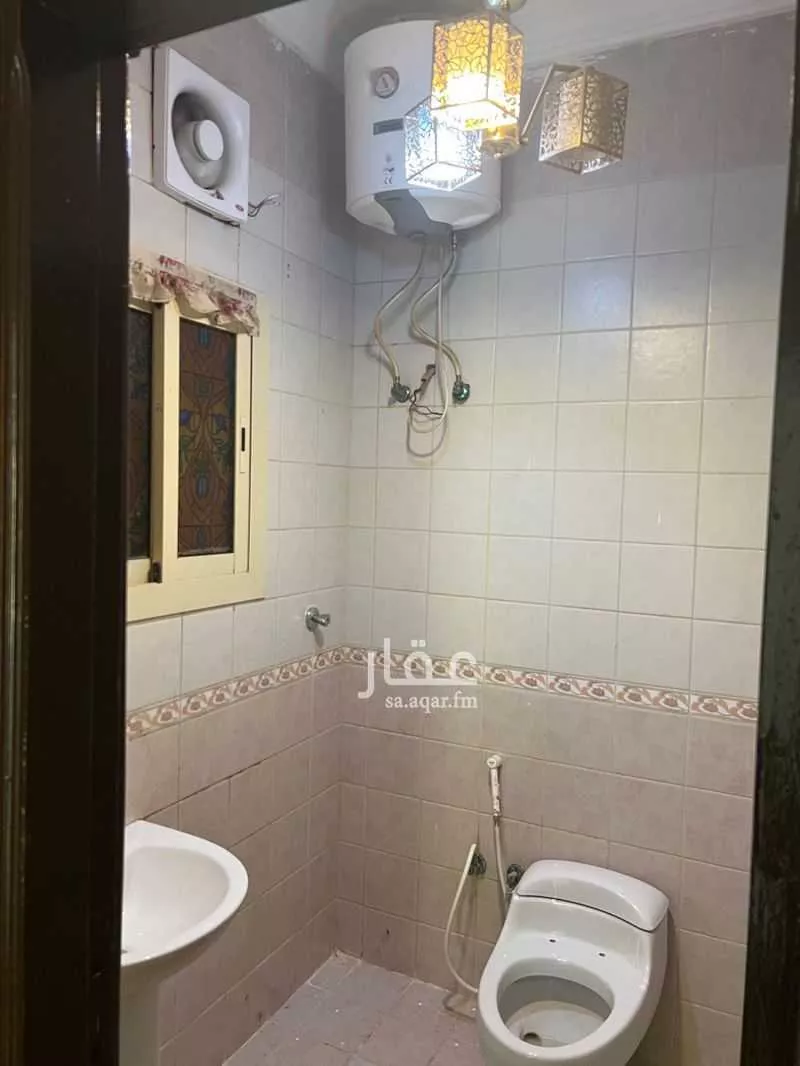 4 bedroom apartment in Al Marwa 8