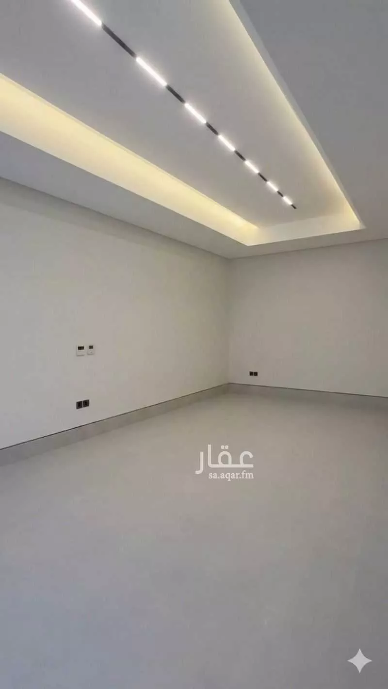 6 bedroom villa in Al Narjis 2