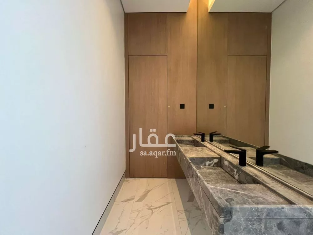 فيلا 4 غرف في النرجس 2