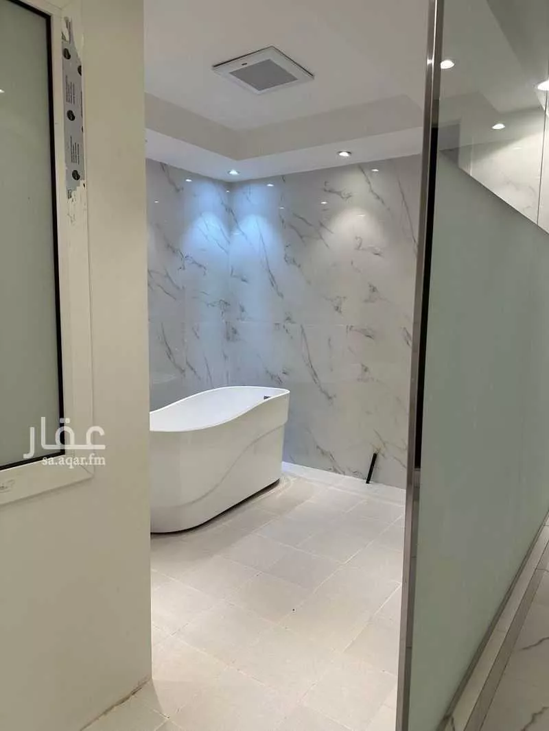 5 bedroom villa in Al Narjis 3