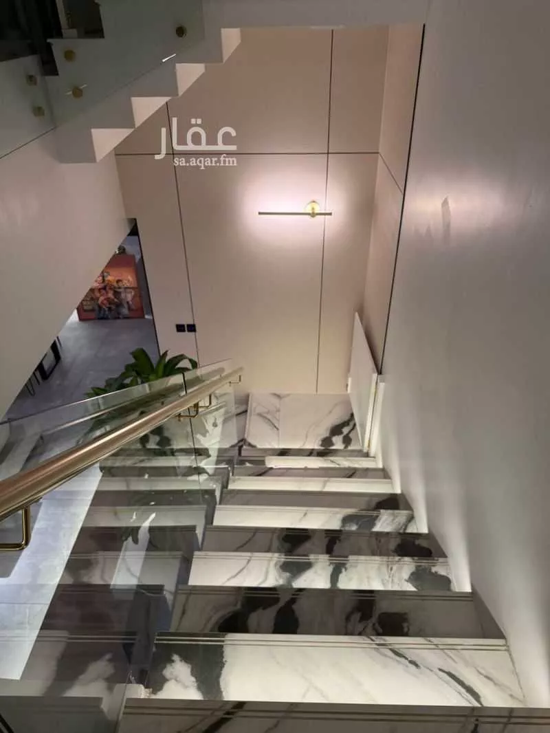 فيلا 7 غرف في النرجس 3