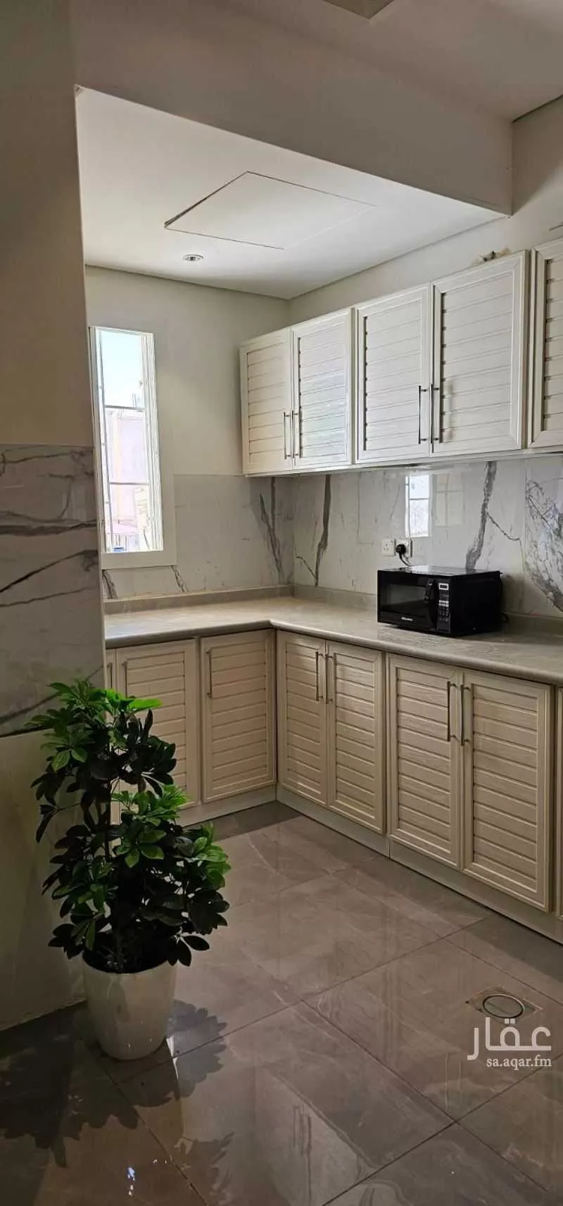 2 bedroom apartment in Shathah 17