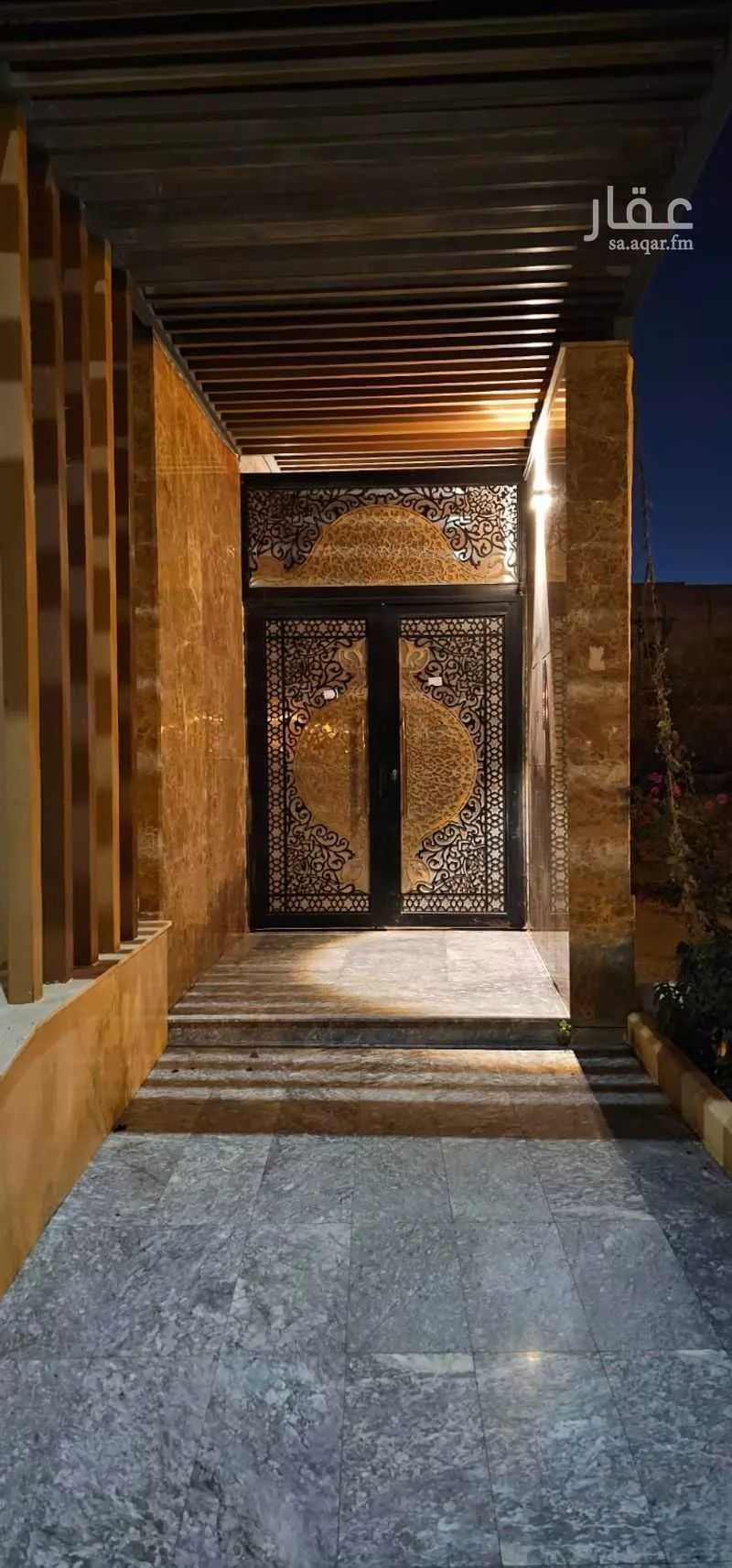 2 bedroom apartment in Shathah 7