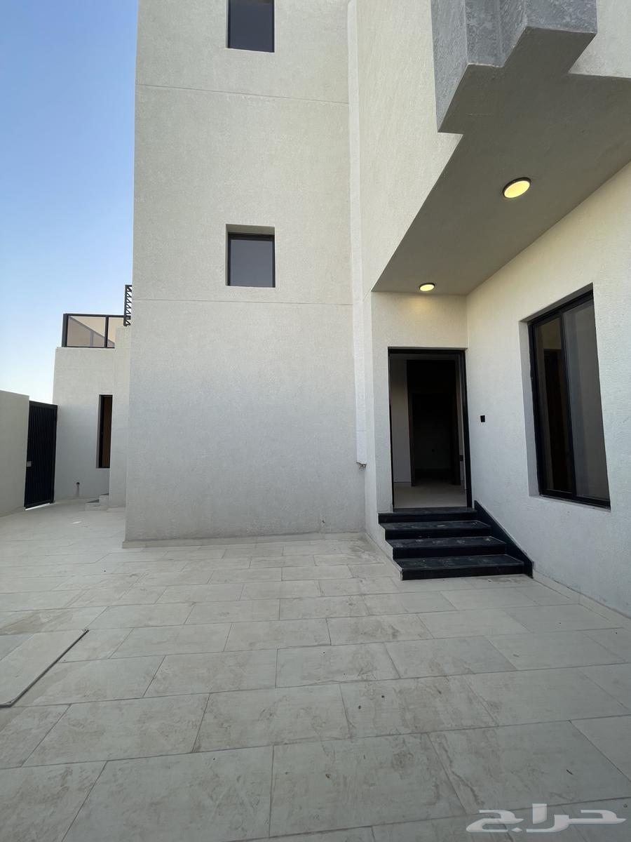 4 bedroom villa in Al Aziziyah, Eastern Province 3